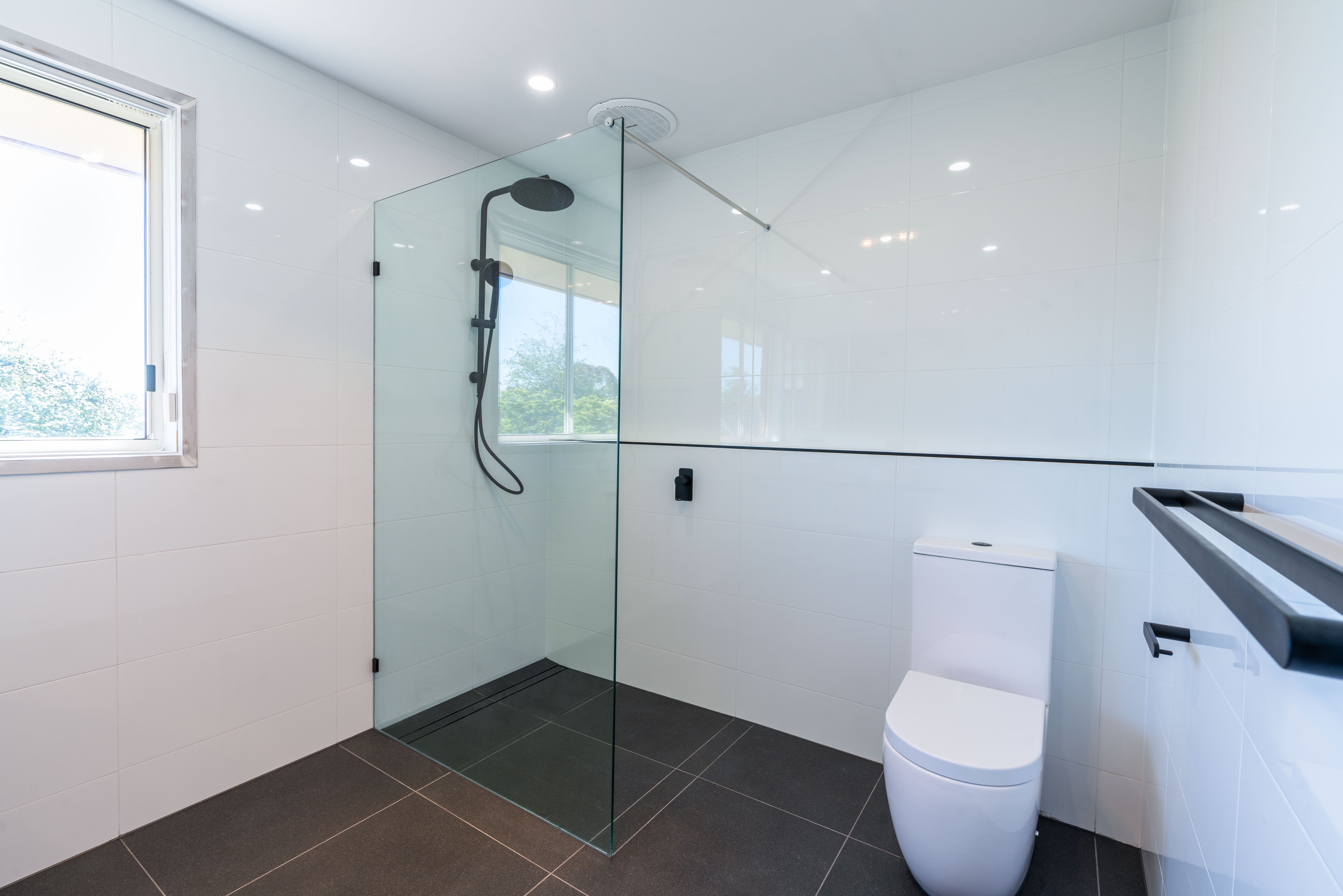 Bathroom Interior Designers Croydon Hills gallery